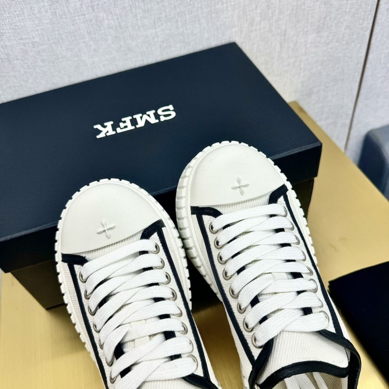 Fendi Sneakers